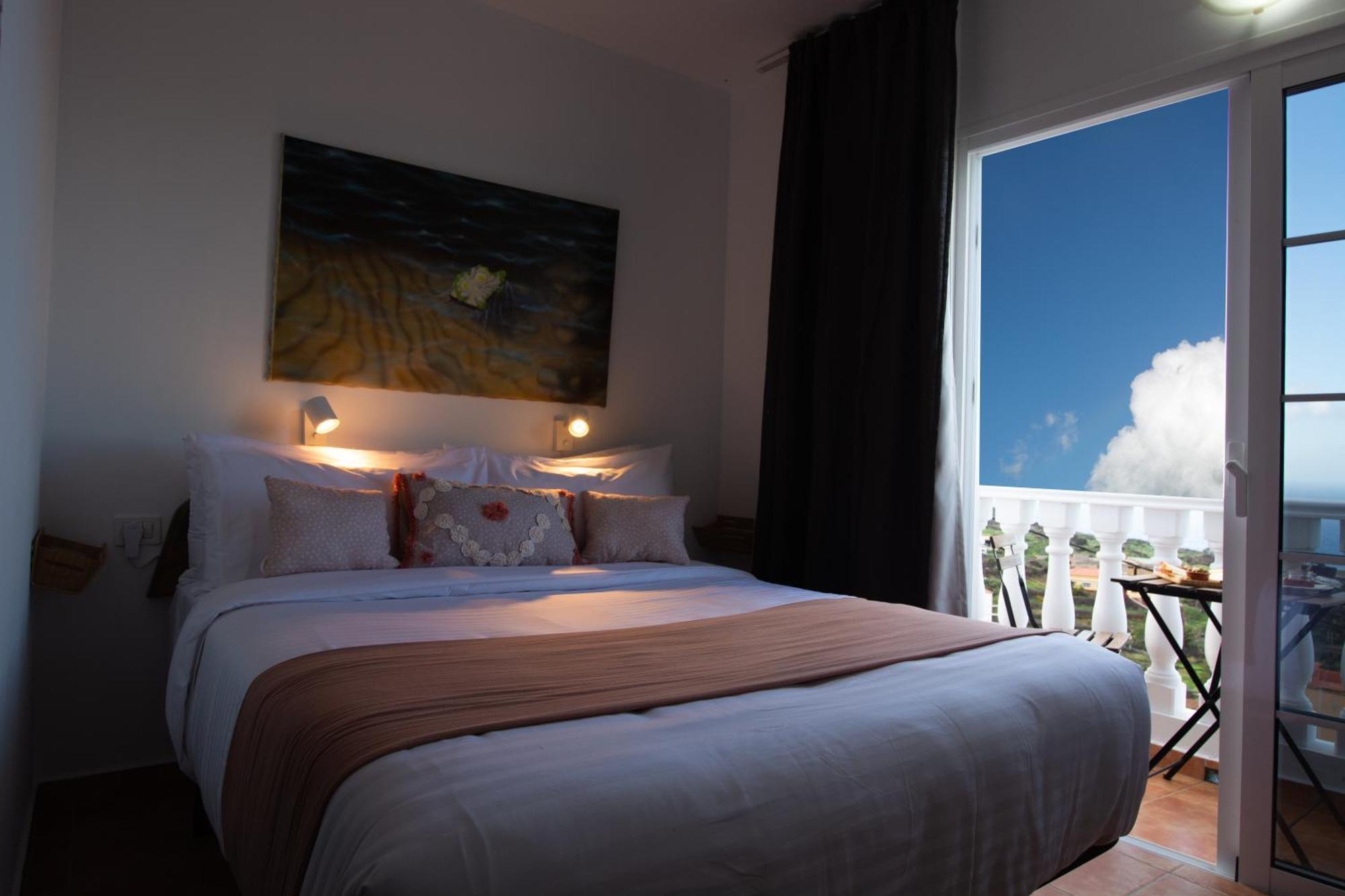 Geko Hotels Лос-Льянильос Экстерьер фото